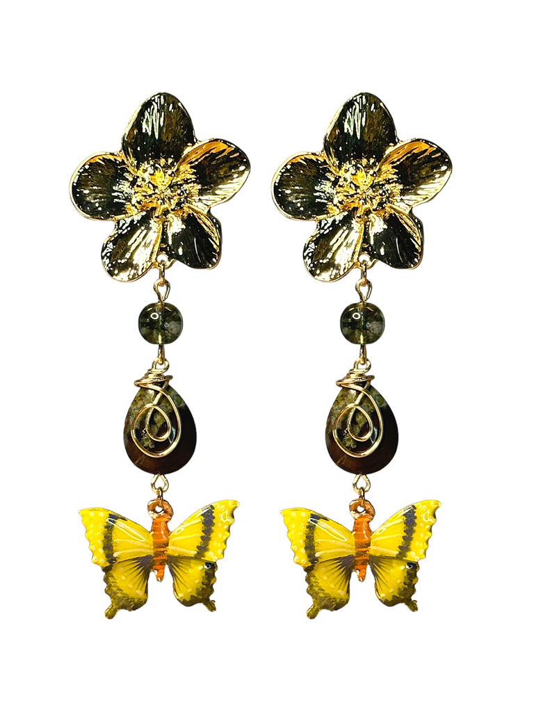 Monarch Butterflies of Michoacan (Yellow)
