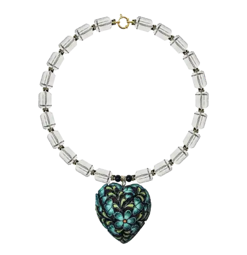 Collar con piedras y dije